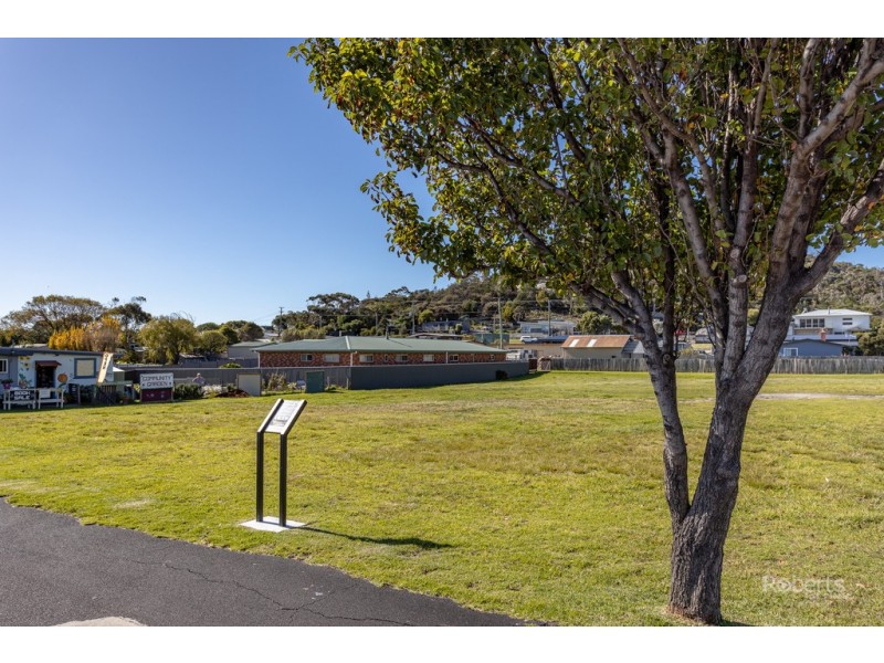 67 Burgess Street, Bicheno TAS 7215
