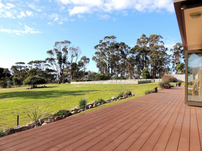 36 Davis Gully Road, Four Mile Creek TAS 7215