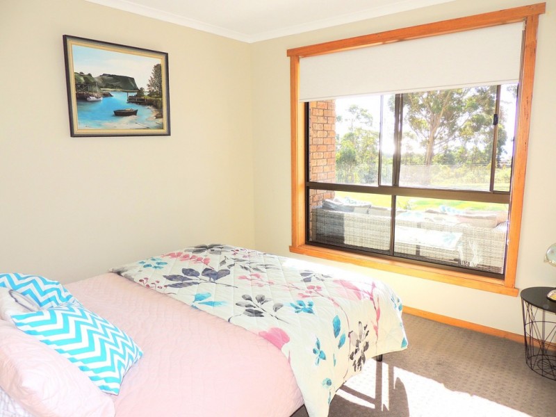 36 Davis Gully Road, Four Mile Creek TAS 7215