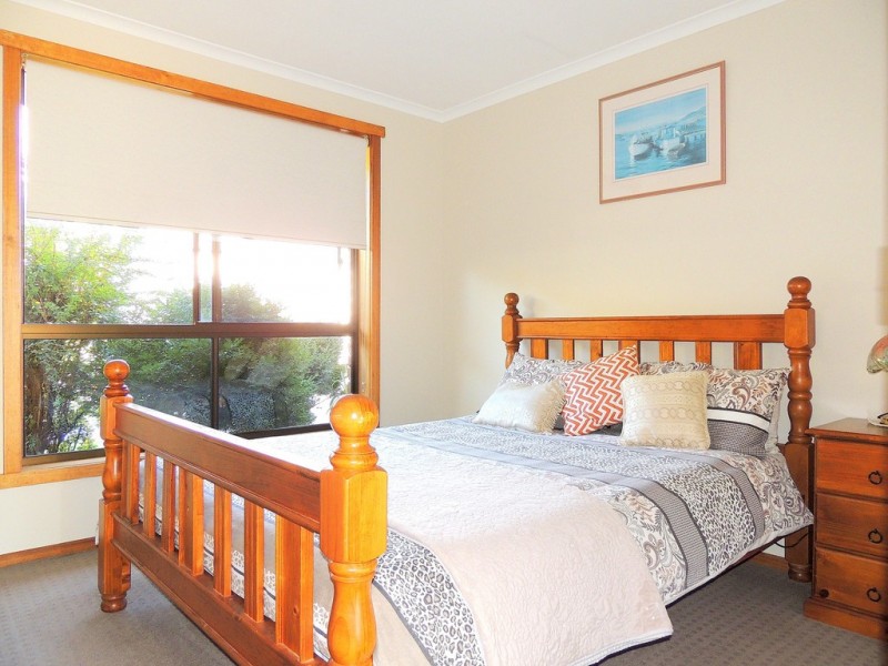 36 Davis Gully Road, Four Mile Creek TAS 7215