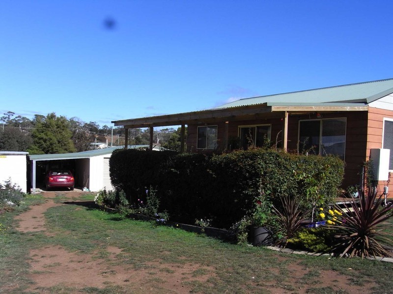 21 Cooks Court, Swansea TAS 7190