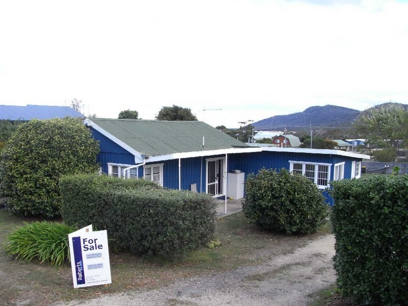 1 Douglas Street, Bicheno TAS 7215