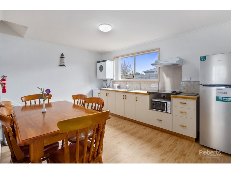 Unit 3/3 Maria Street, Swansea TAS 7190