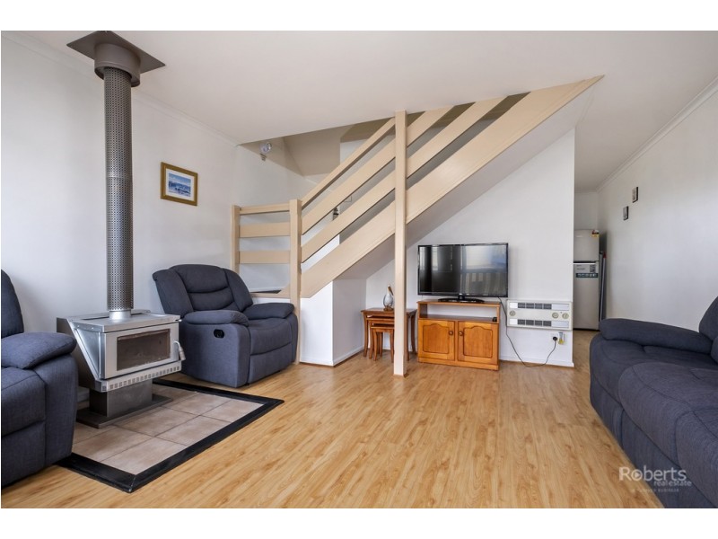 Unit 3/3 Maria Street, Swansea TAS 7190