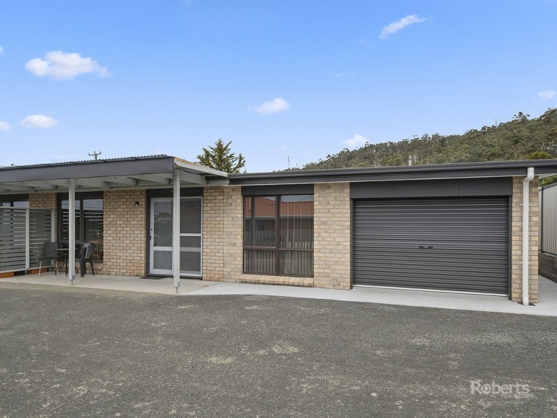 2/19 Murray Street, Bicheno TAS 7215