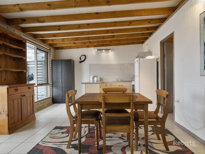 2/19 Murray Street, Bicheno TAS 7215