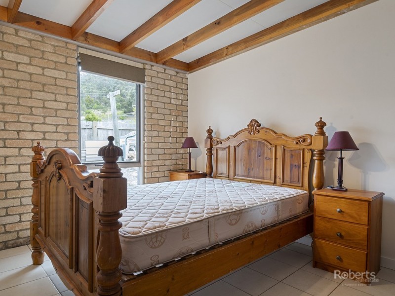 2/19 Murray Street, Bicheno TAS 7215