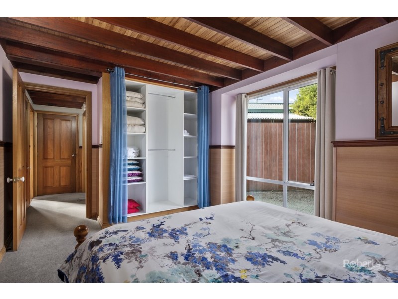 31 Hazards View Drive, Coles Bay TAS 7215