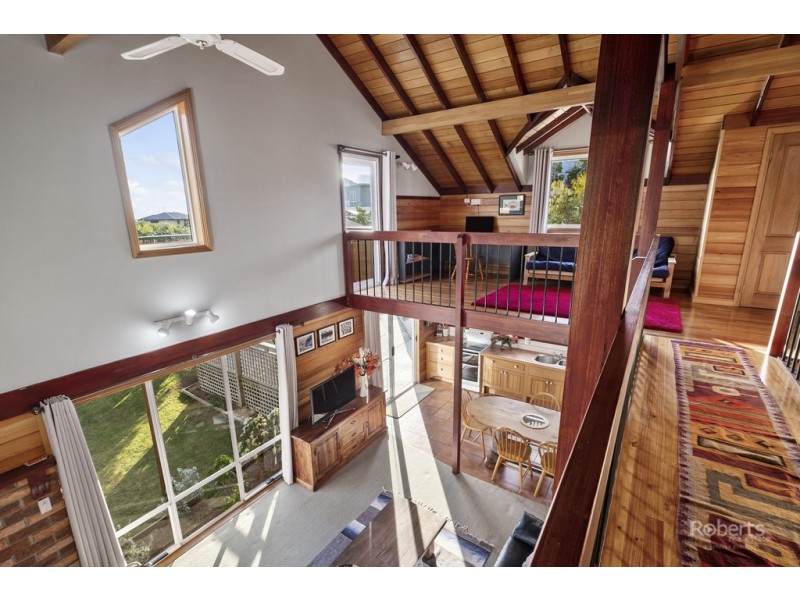 31 Hazards View Drive, Coles Bay TAS 7215