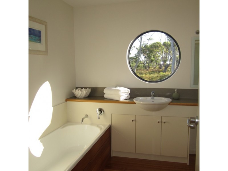 107 Cambria Drive, Swansea TAS 7190