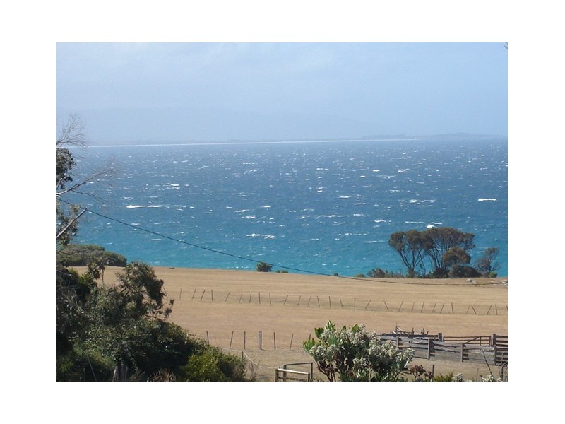 166 Tasman Highway, Bicheno TAS 7215