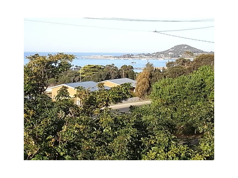 166 Tasman Highway, Bicheno TAS 7215