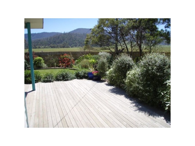 16404 Tasman Highway, Bicheno TAS 7215
