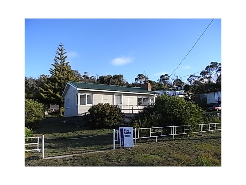 8 Makepeace Avenue, Bicheno TAS 7215