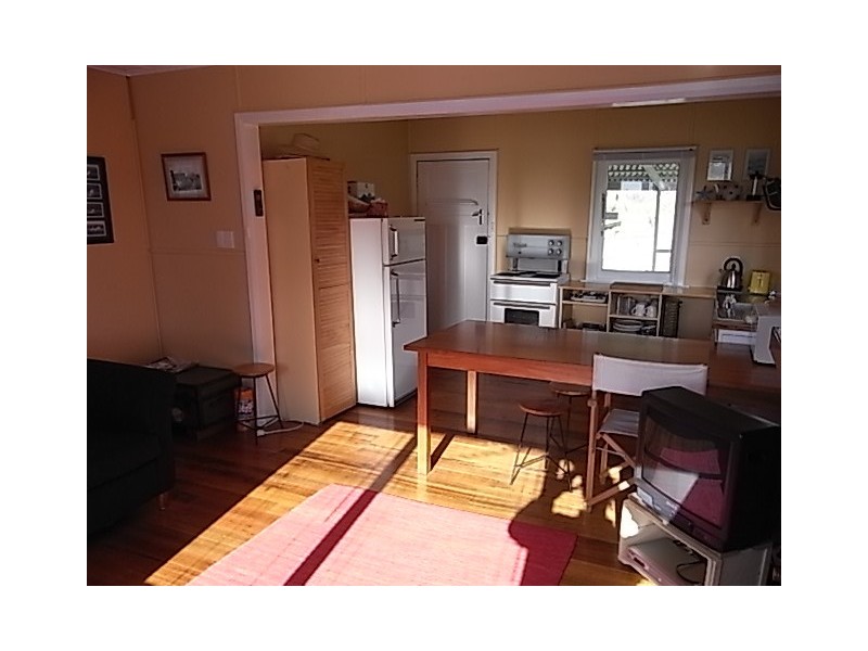 8 Makepeace Avenue, Bicheno TAS 7215