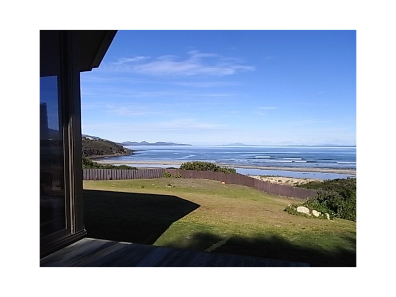 144 Swanwick Drive, Coles Bay TAS 7215
