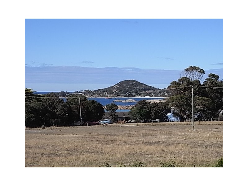 63 Tasman Highway, Bicheno TAS 7215