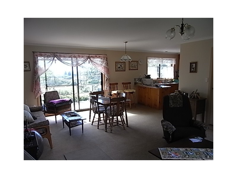 120 Tasman Highway, Bicheno TAS 7215