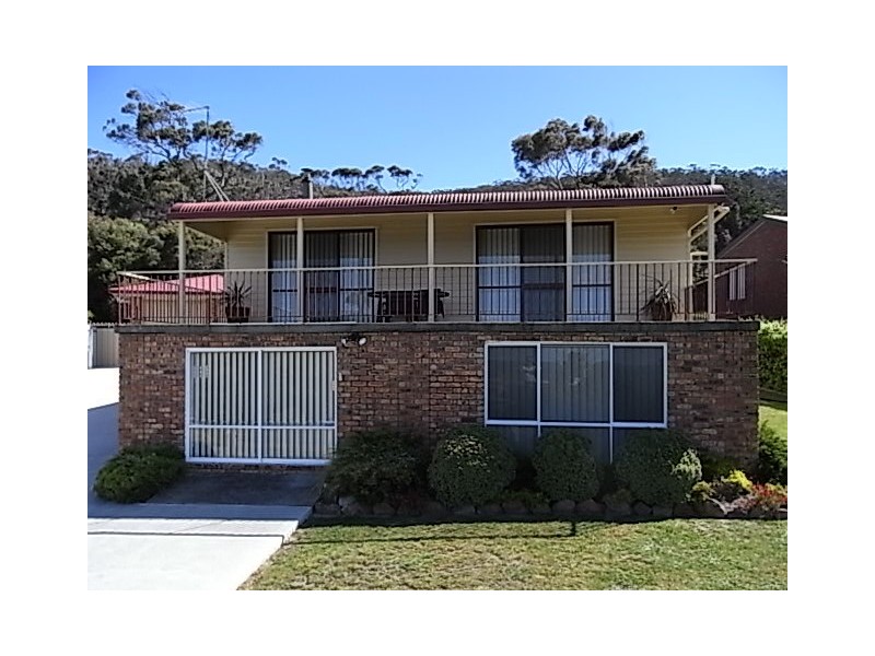 176 Tasman Highway, Bicheno TAS 7215