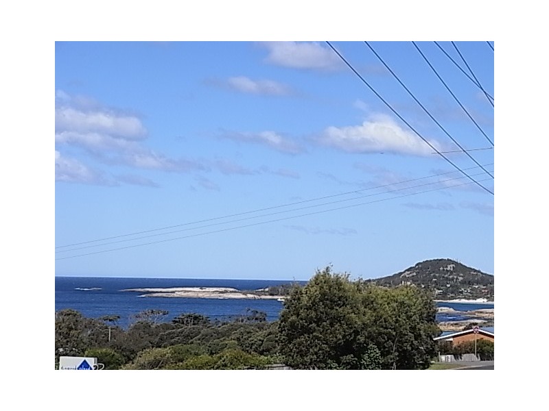 176 Tasman Highway, Bicheno TAS 7215