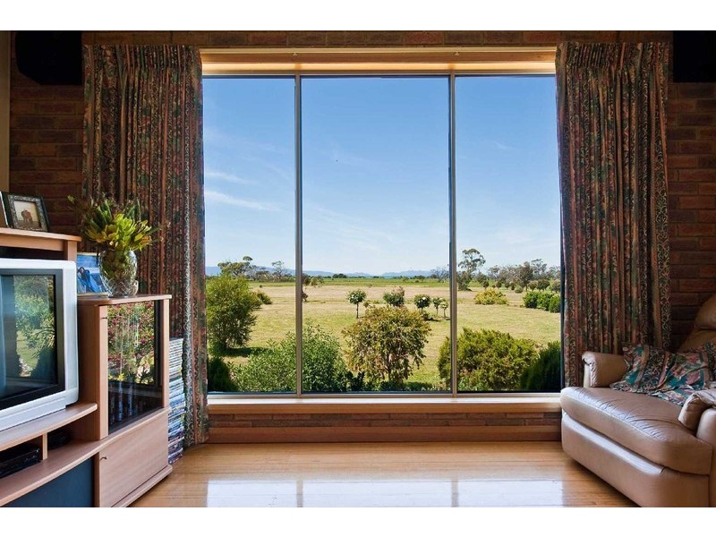 67 Old Spring Bay Road, Swansea TAS 7190