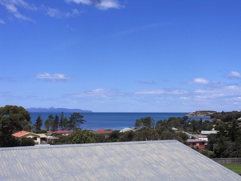 20 Julia Street, Swansea TAS 7190