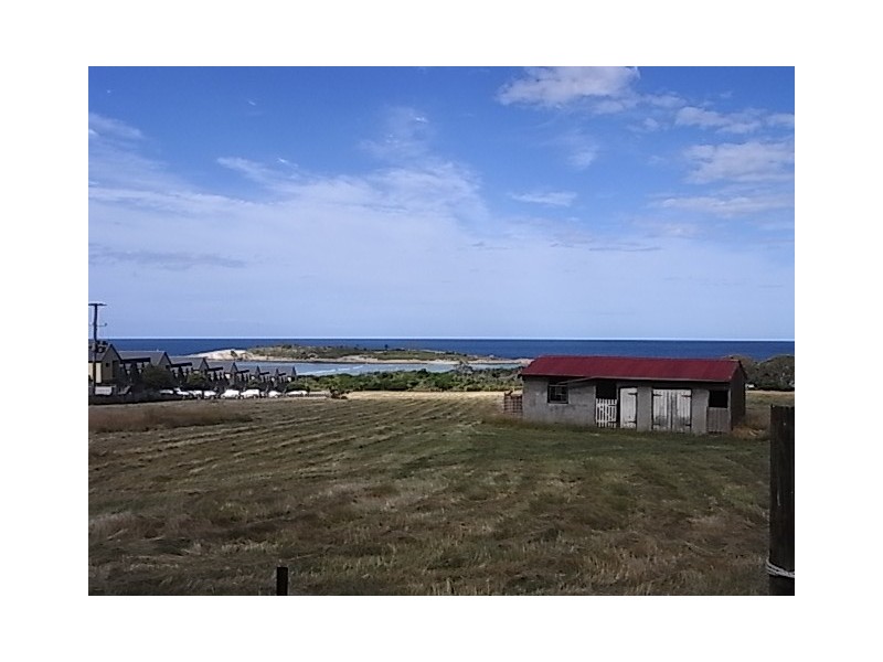 Lot 1/63 Tasman Highway, Bicheno TAS 7215