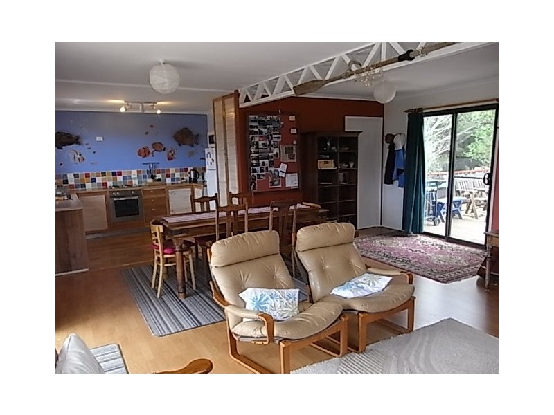 116 Tasman Highway, Bicheno TAS 7215