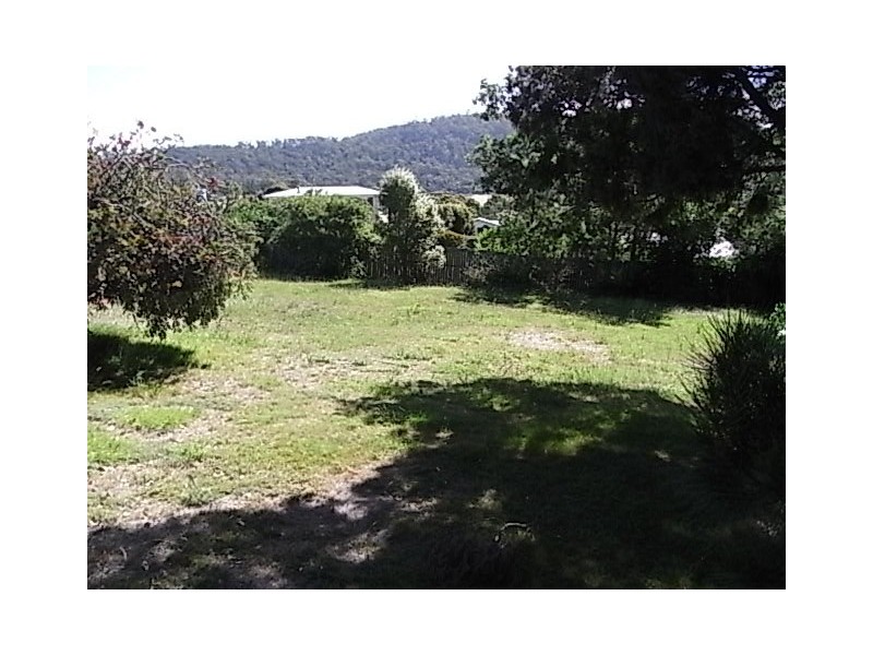 3 Gamble Crescent, Bicheno TAS 7215