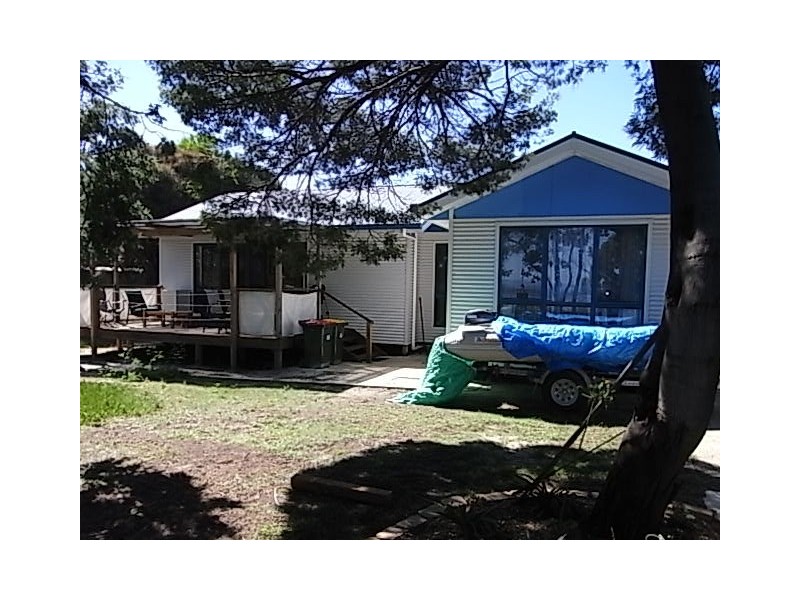 6 Swanwick Drive, Coles Bay TAS 7215