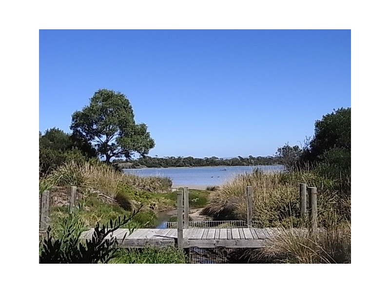 6 Swanwick Drive, Coles Bay TAS 7215