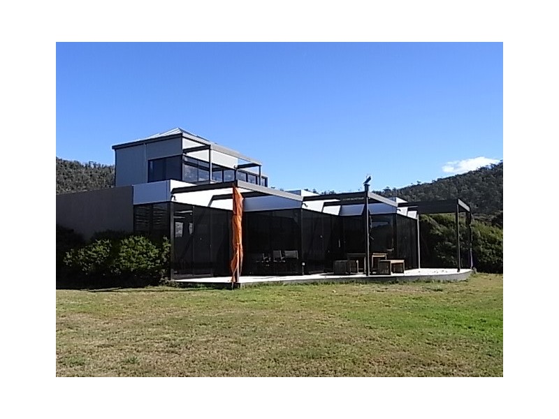 299 Harvey’s Farm Road, Bicheno TAS 7215