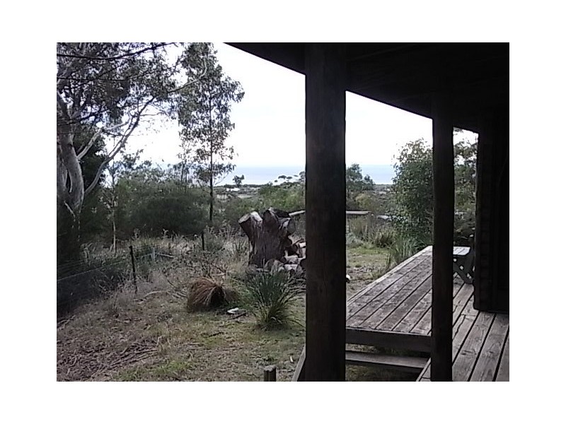 21 Deals Road, Bicheno TAS 7215
