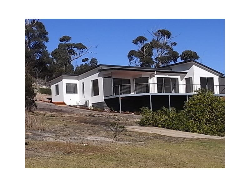 9 Gordon Heights, Bicheno TAS 7215