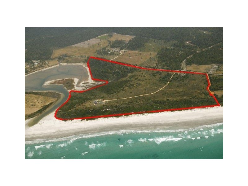 18482 Tasman Highway, Bicheno TAS 7215