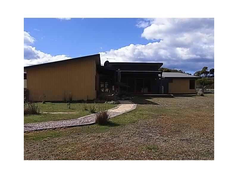 18482 Tasman Highway, Bicheno TAS 7215