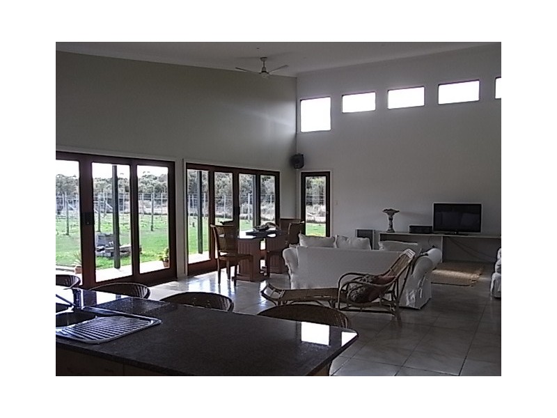 18482 Tasman Highway, Bicheno TAS 7215