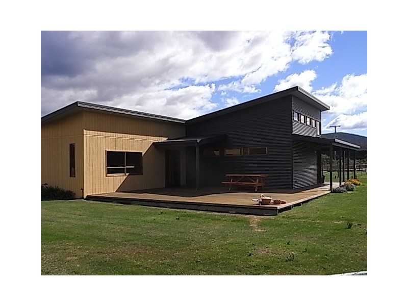 18482 Tasman Highway, Bicheno TAS 7215