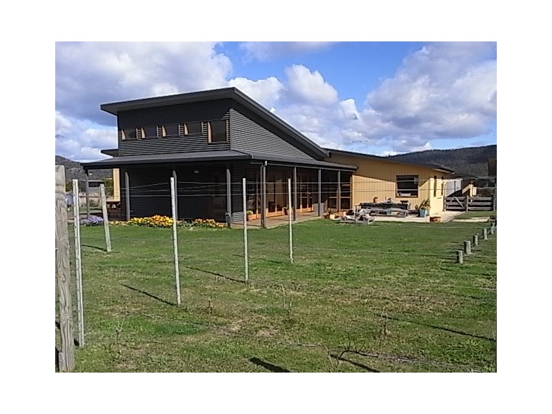 18482 Tasman Highway, Bicheno TAS 7215