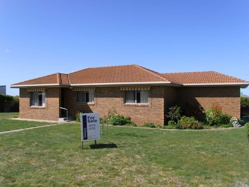 1 Pyke Court, Swansea TAS 7190