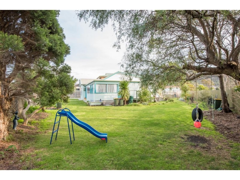 68 Burgess Street, Bicheno TAS 7215