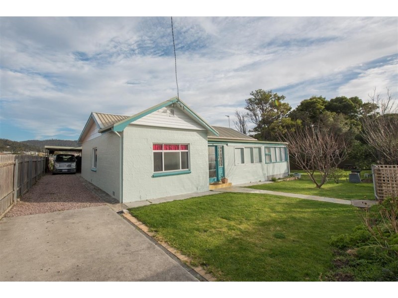 68 Burgess Street, Bicheno TAS 7215