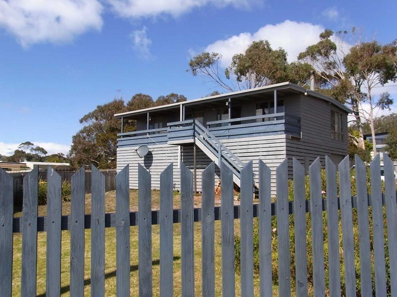 6 Beattie Avenue, Bicheno TAS 7215