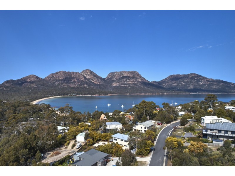 25 Bradley Drive, Coles Bay TAS 7215