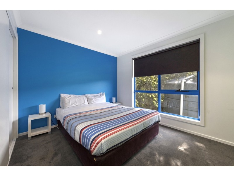 25 Bradley Drive, Coles Bay TAS 7215