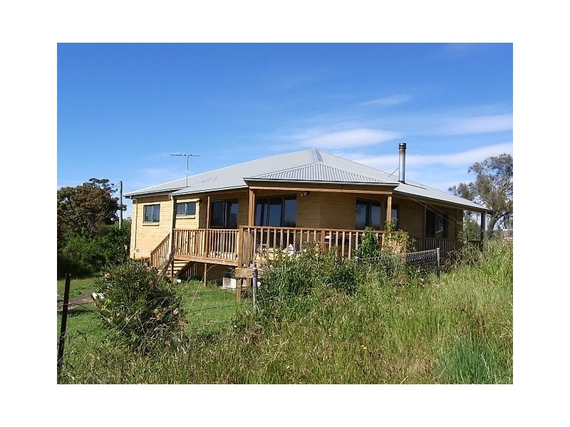 37 Maria Street, Swansea TAS 7190
