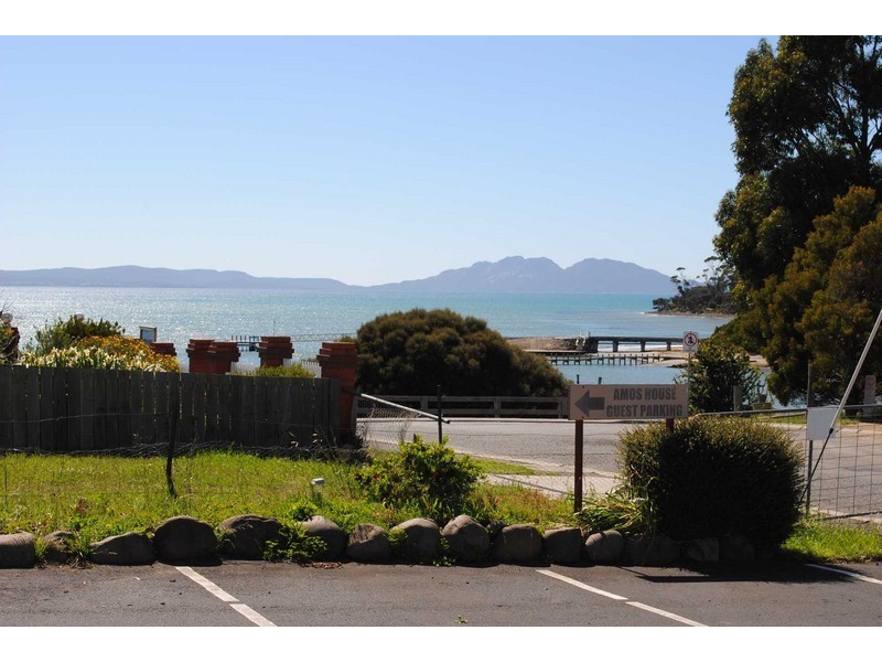 3 Maria Street, Swansea TAS 7190