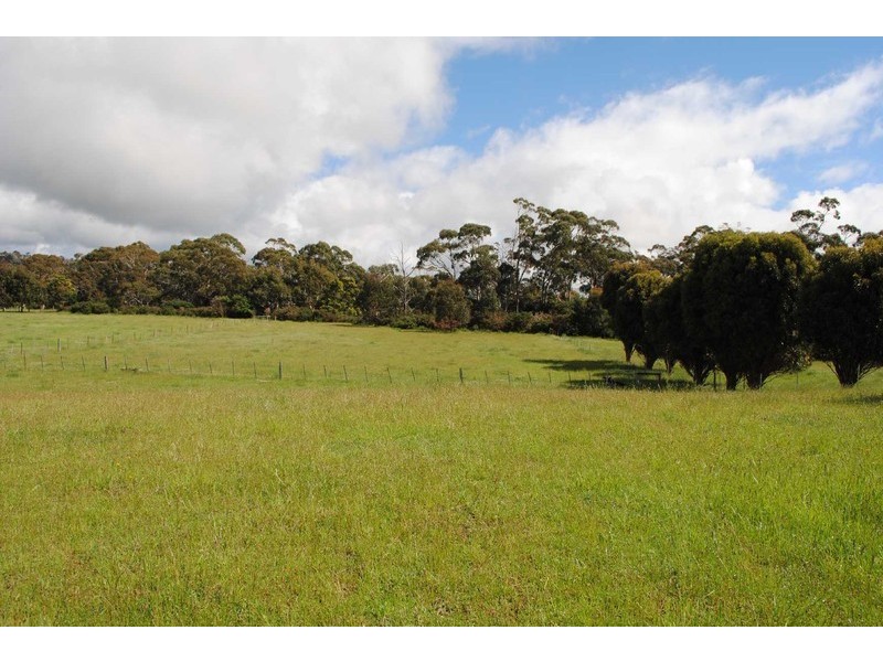 2/13511 Tasman Hwy, Swansea TAS 7190