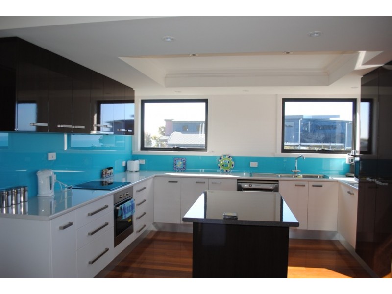 10 Freycinet Court, Swansea TAS 7190