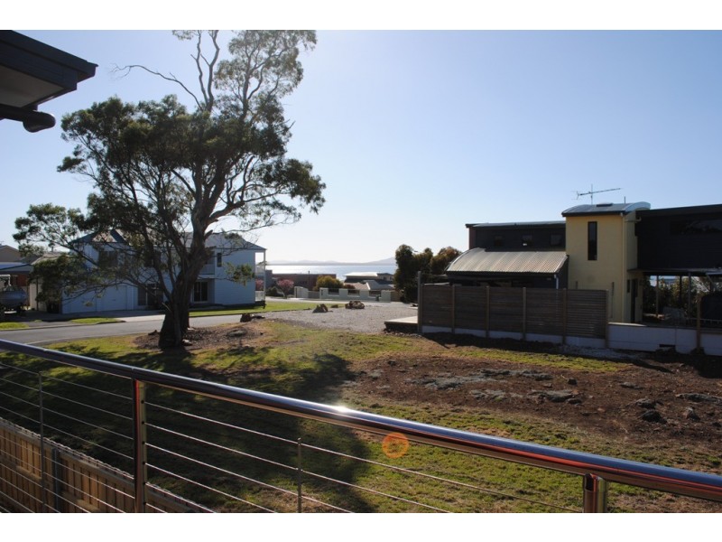10 Freycinet Court, Swansea TAS 7190